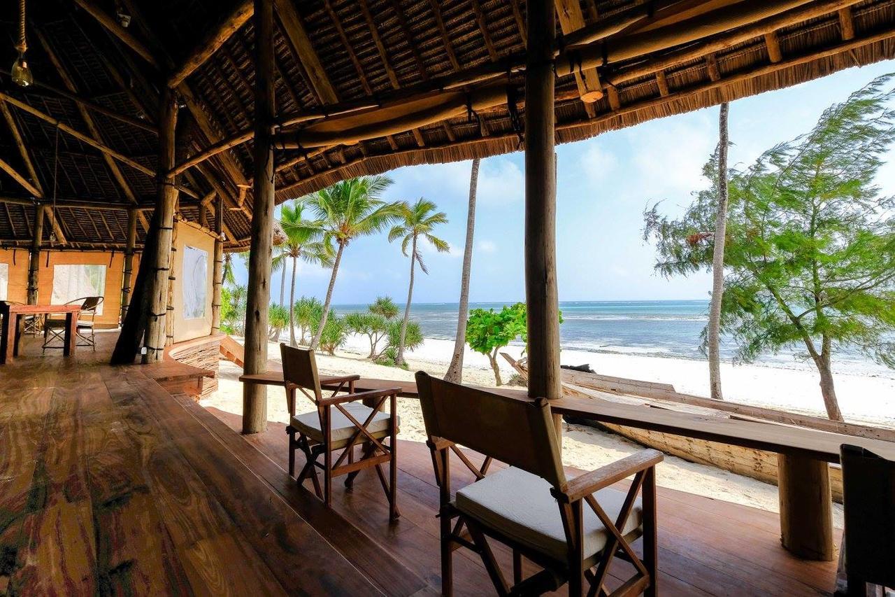 Baladin Zanzibar Beach Hotel Michamvi Kae Bagian luar foto